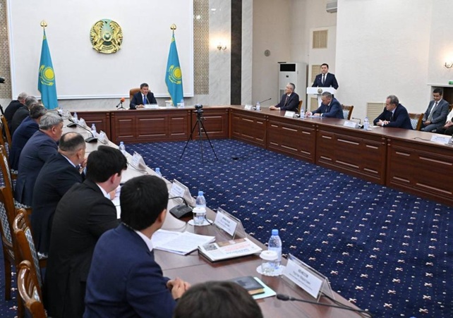 СҚО-да ЖИ дәуірінің міндеттері талқыланды: Әкімдіктің кеңейтілген отырысы өтті