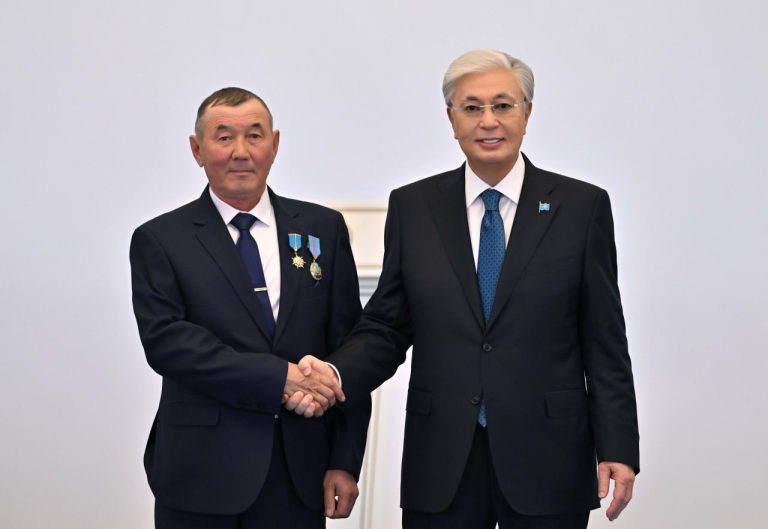 «Қазақстанның Еңбек Ері» Мұрат Кеңесұлы Қаражұманов: 44 жыл үздіксіз еңбек пен әулеттің абыройы