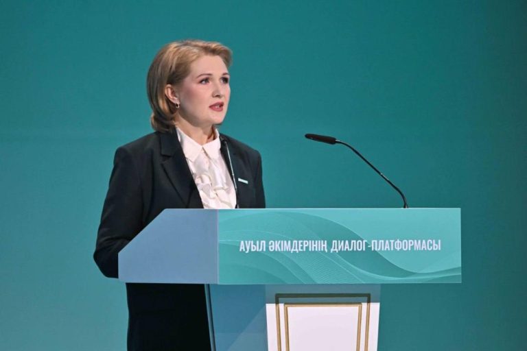 СҚО Ауыл Әкімдері Президентпен Елді Мекеді Дамыту Мәселелерін Талқылады